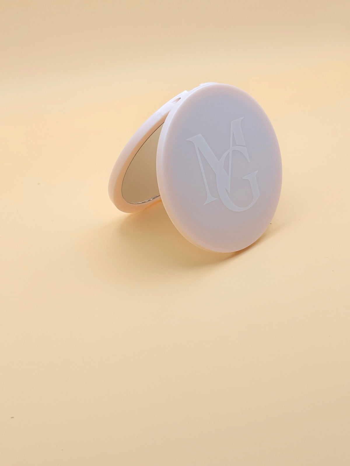 Maia's Glo™ Reflection Mirror