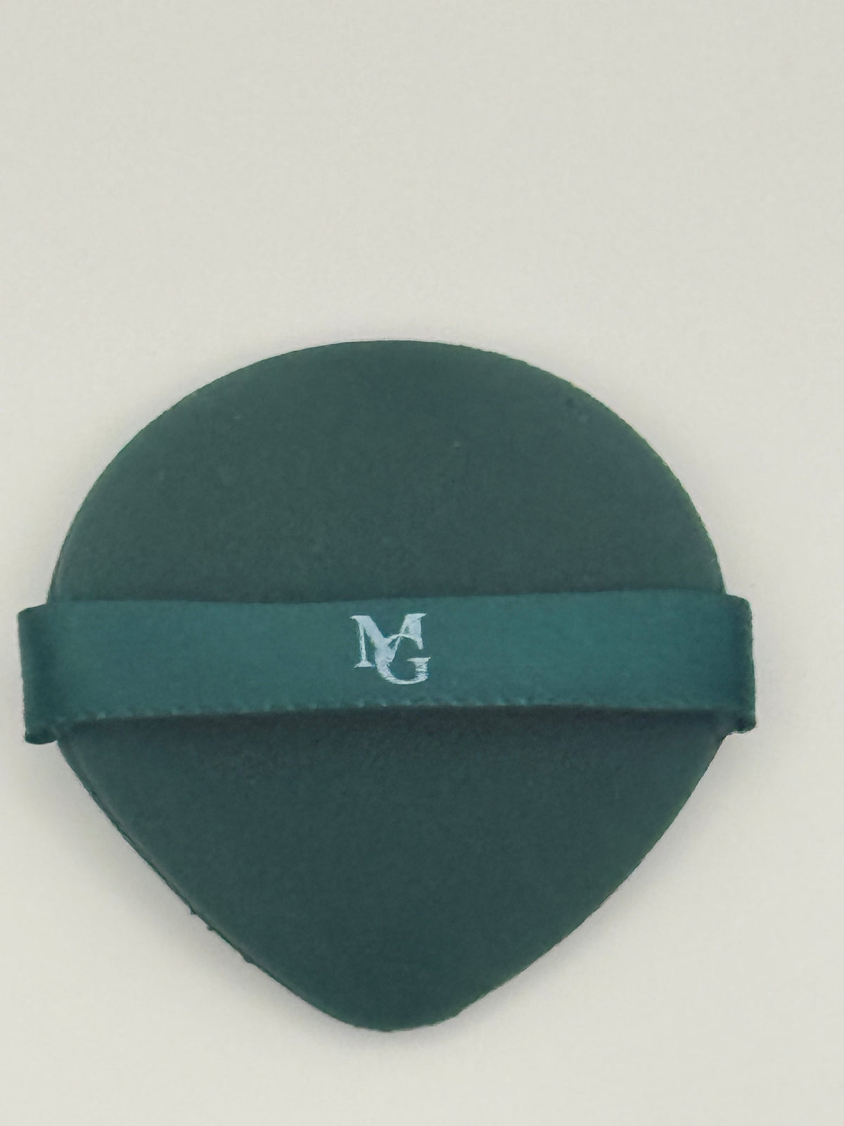 The Velvet Glo Puff